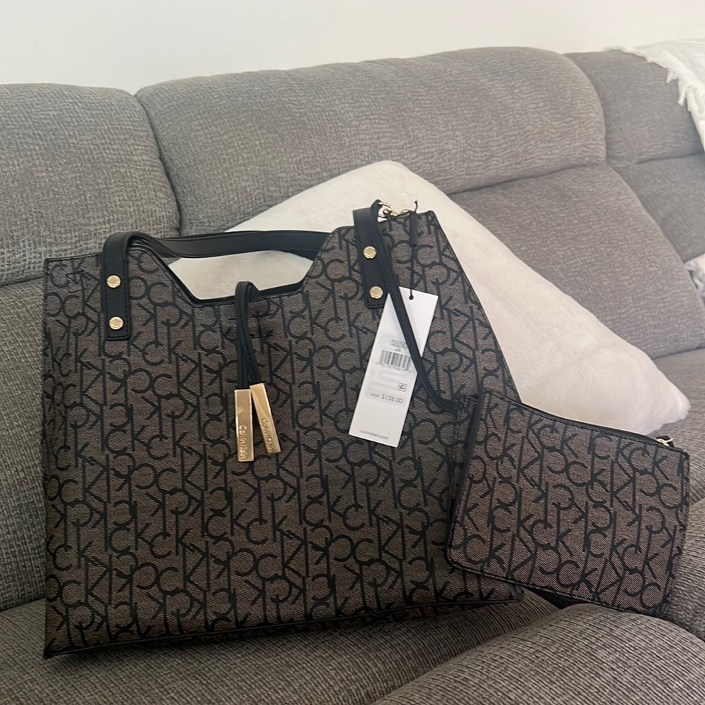 Calvin Klein brown and black Hudson purse/mini wallet BRAND NEW - Picture 1 of 2